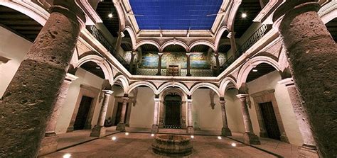 El Museo Regional de Morelia: Un Viaje a Través del Tiempo y la Cultura!